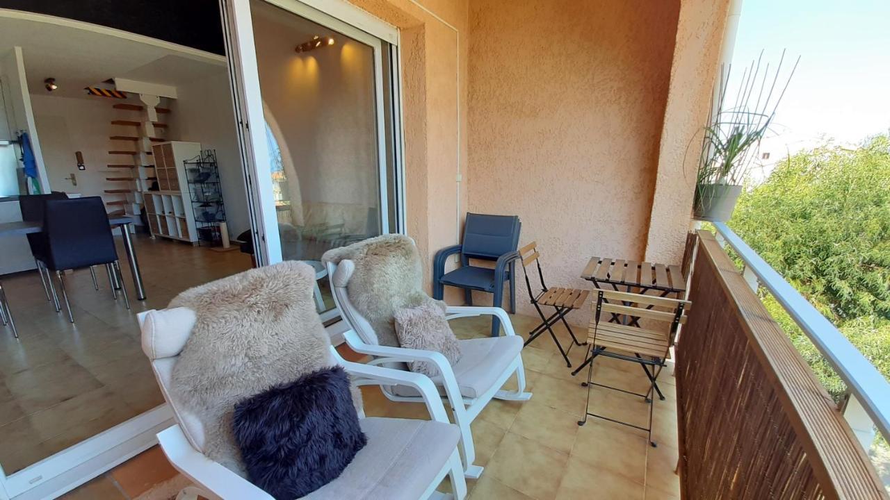 Charmant Appartement Vue Mer A 100M De La Plage. Saint Aygulf Buitenkant foto